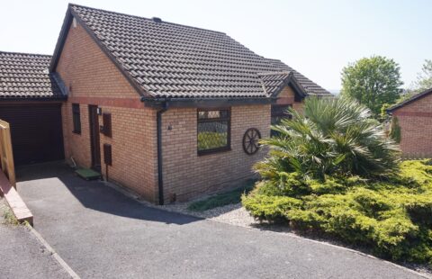 Bayleys Drive, Kingswood, Bristol